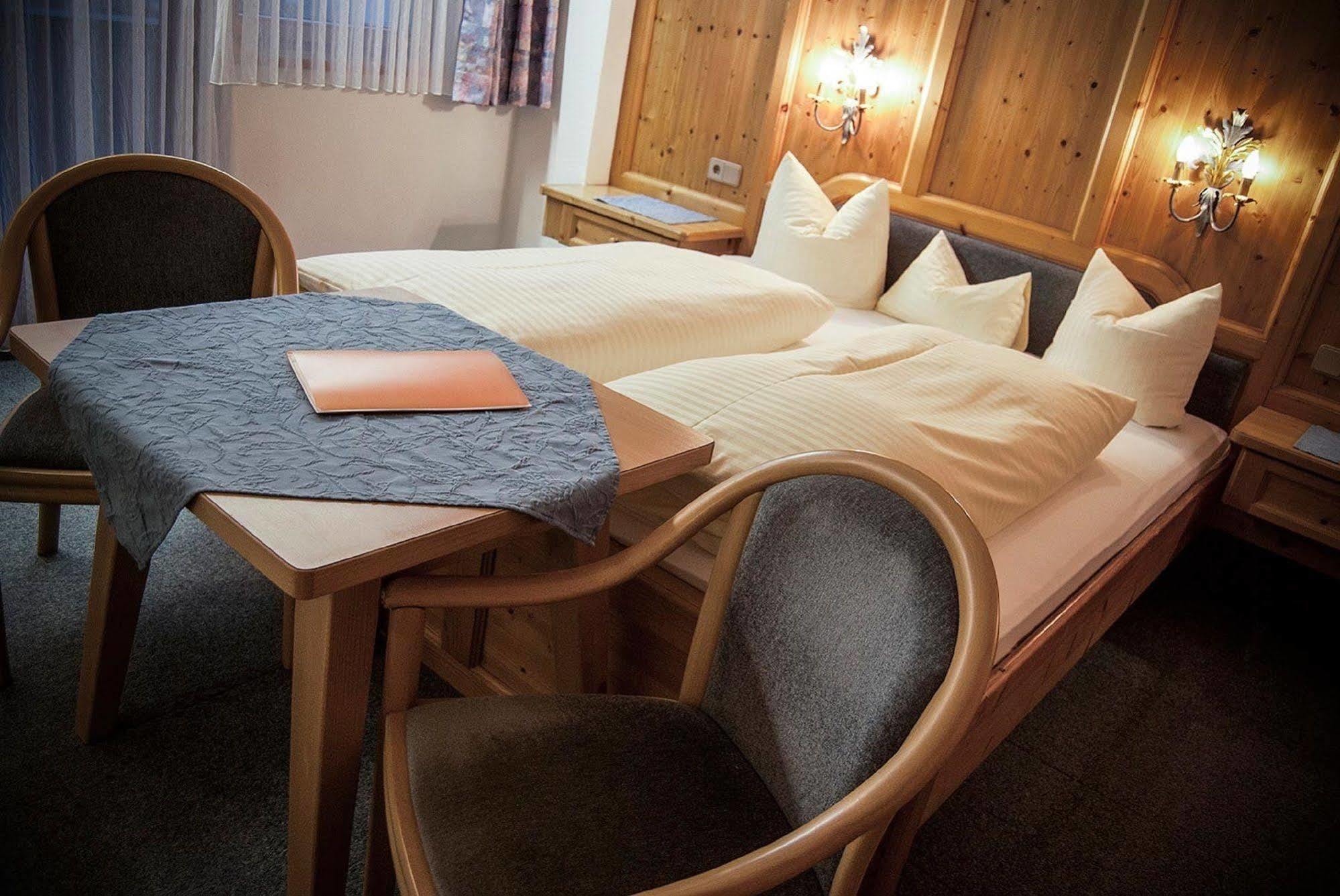 Hotel Platzl アウフファッハ エクステリア 写真